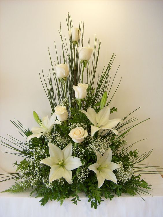 Arreglo esperanza de lilium y rosas.