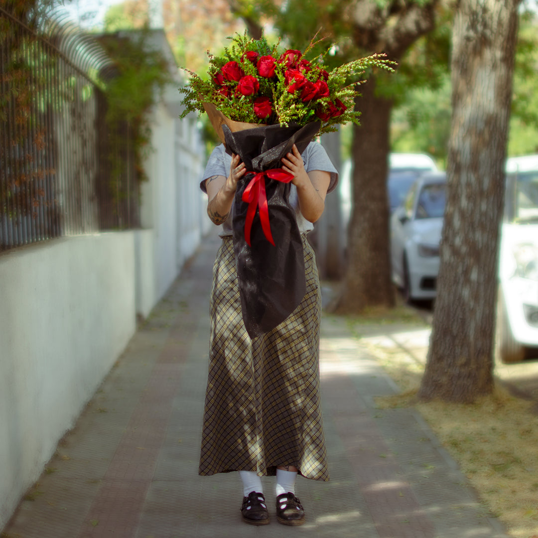Ramo de 50 Rosas Rojas - 1 mt largo